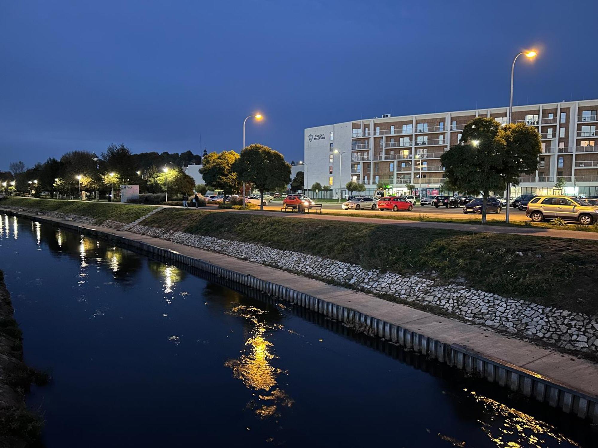Apartament Zamkowy Бендзин Экстерьер фото